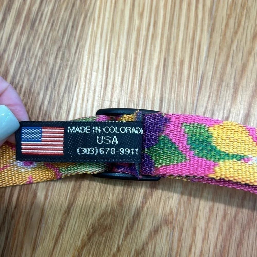 Vintage 90s bison design children’s size large made in the USA flower belt girls